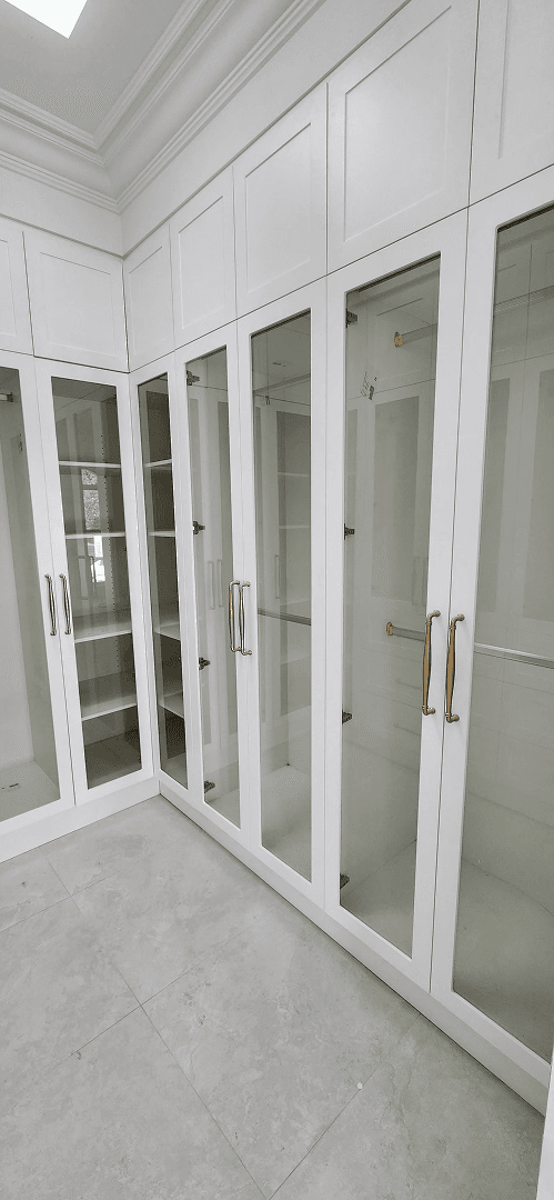 Custom Wardrobes Sydney | Built-in & Walk-in Wardrobe Solutions - Cyber ...